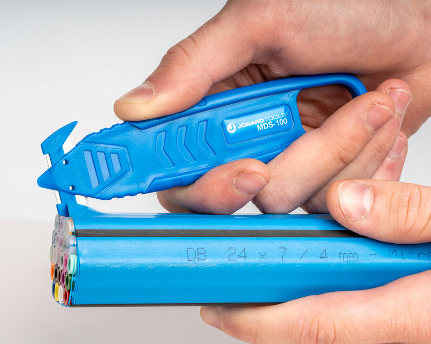 Jonard Microduct Sheath Slitting Tool from GME Supply
