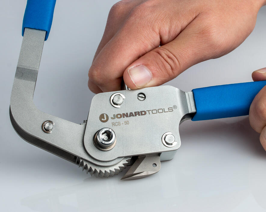 Jonard Ratcheting Submariner Cable and Large Duct Slitter from GME Supply