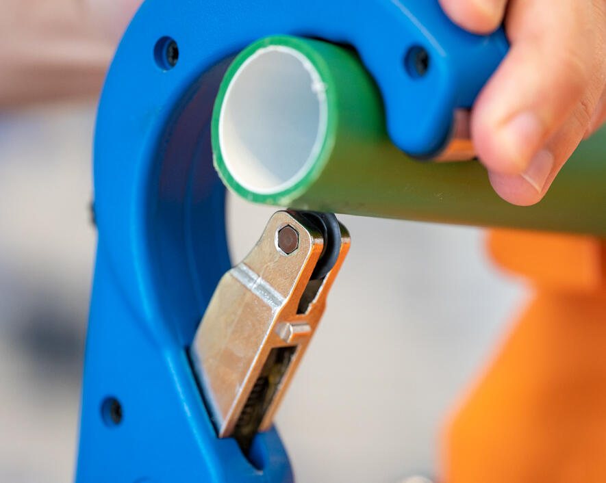 Jonard 1/4-Inch to 3-Inch Tube Cutter from GME Supply