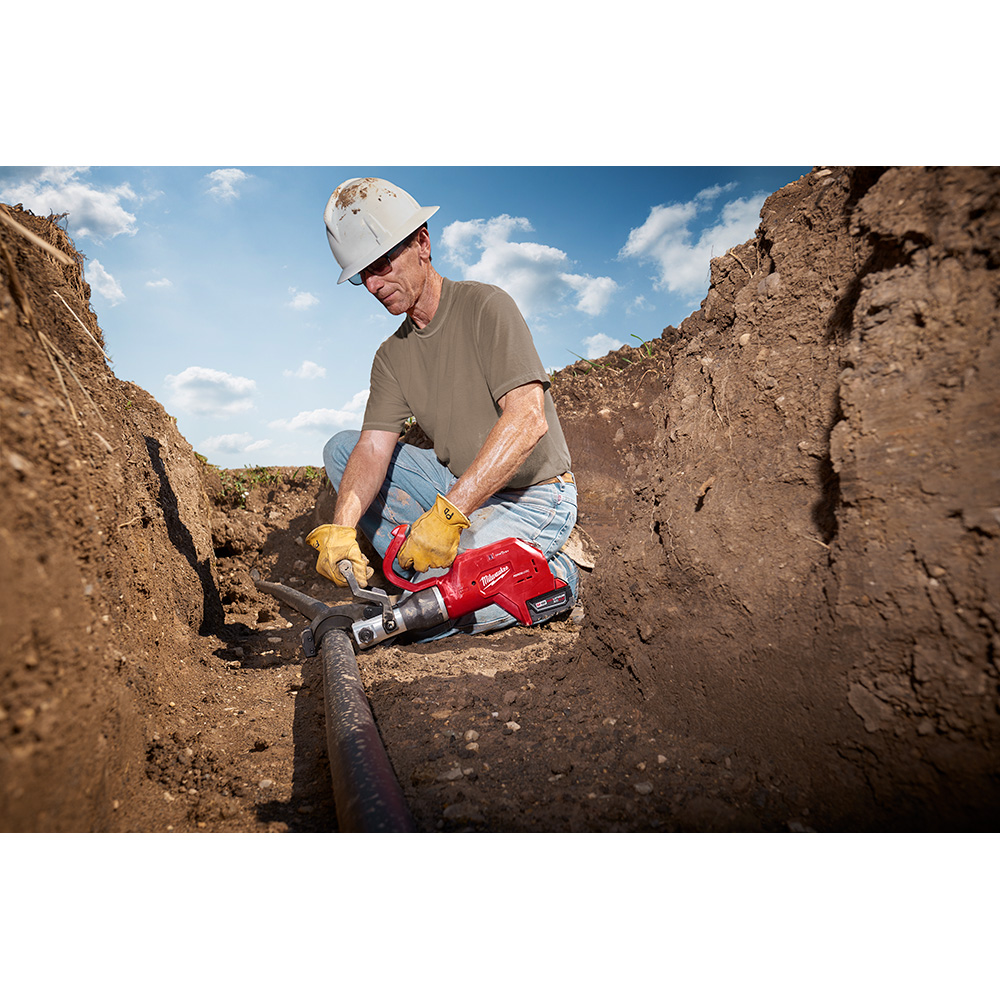 Milwaukee M18 FORCE LOGIC 3 Inch Underground Cable Cutter from GME Supply