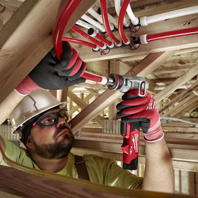 Milwaukee M12 FUEL ProPEX Expander Kit with 1/2 Inch to 1 Inch RAPID SEAL ProPEX Expander Heads from GME Supply