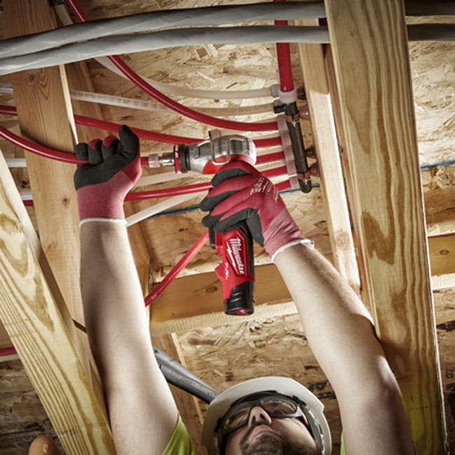 Milwaukee M12 FUEL ProPEX Expander Kit with 1/2 Inch to 1 Inch RAPID SEAL ProPEX Expander Heads from GME Supply