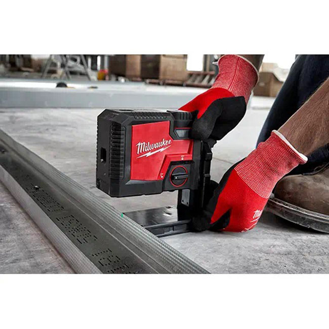 Milwaukee USB Rechargeable Green 3-Point Laser from GME Supply