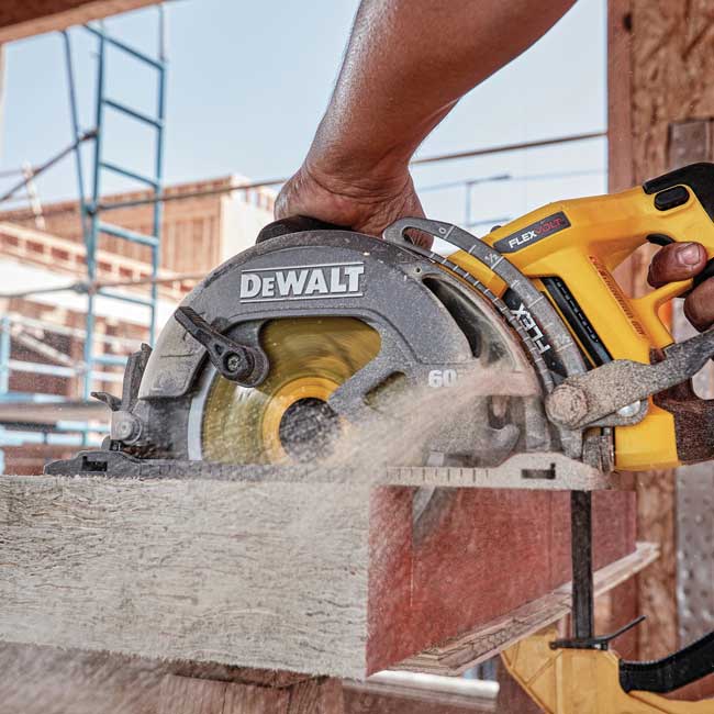 DeWALT Flexvolt 60V Max 7-1/4 in Cordless Worm Drive Style Saw with 9.0AH Battery Kit from Columbia Safety