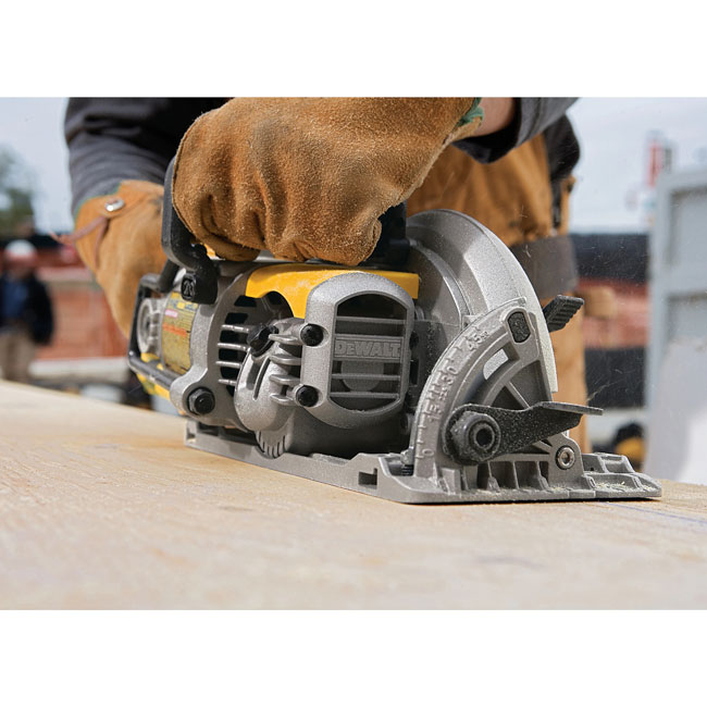 DeWALT 7-1/4 Inch Worm Drive Circular Saw with Brake from GME Supply