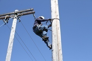 3M DBI Sala 1204058 Cynch-Lok Fall Restricting Pole Strap for Transmission Poles from Columbia Safety