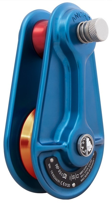 ISC Medium Forged Pulley for 5/8 Rope from GME Supply