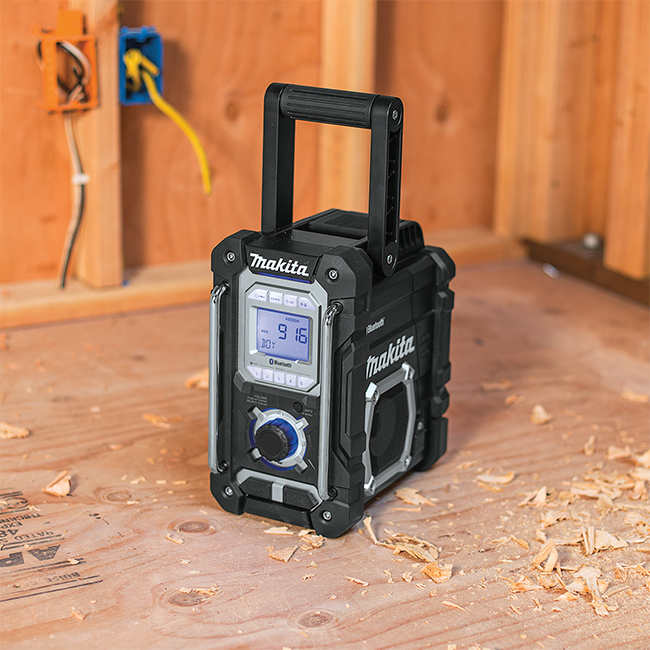 Makita 18V LXT / 12V max CXT Lithium-Ion Cordless Bluetooth Job Site Radio from GME Supply