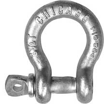 Chicago Hardware Screw Pin Shackle (7/8 Inch) from GME Supply